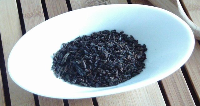 Golden Sail brand loose leaf Pu-erh 