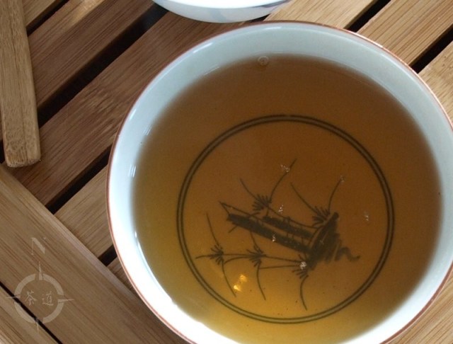 a cup of wuyi shan shui hsien