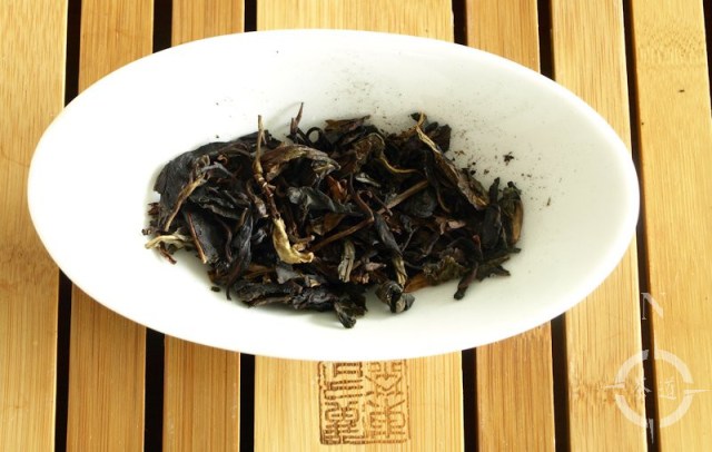 canton-raw-de-hong-ye-sheng-dry-leaves