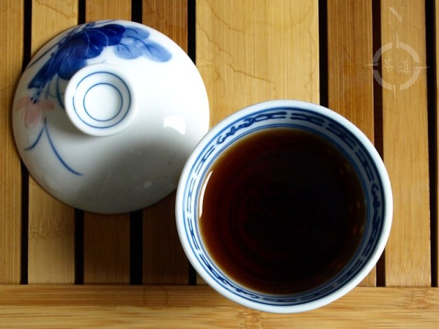 a cup of Danyun Fairtrade Imperial pu-erh