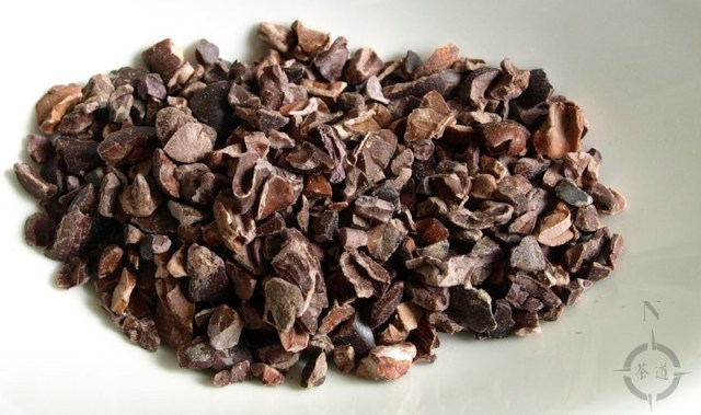 Chocolate Shou Pu-erh - the cacao nibs