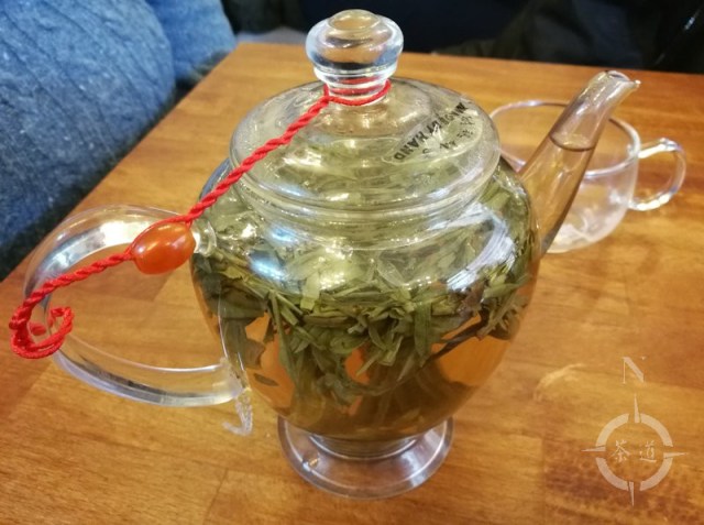 Bamboo Shoots Guildford - a pot of Long Jing