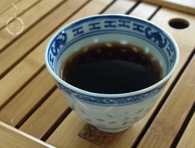 2011 Man Nong Shou - a cup of