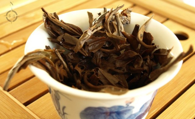 Kenya Rhino - gaiwan used leaves