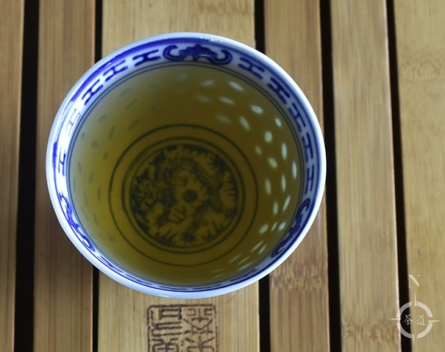 Ren Shen Oolong - a cup of