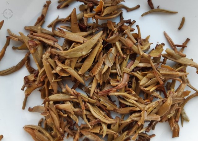 silver sipdown - used leaves