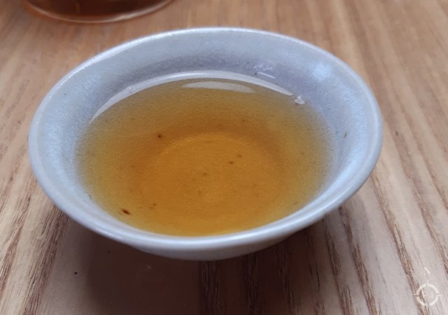 bai hao hong cha - a cup of