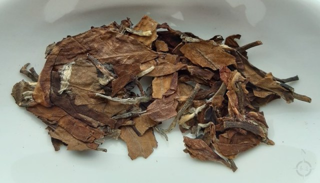 Summer 2018 Jingmai Moonlight - dry leaf